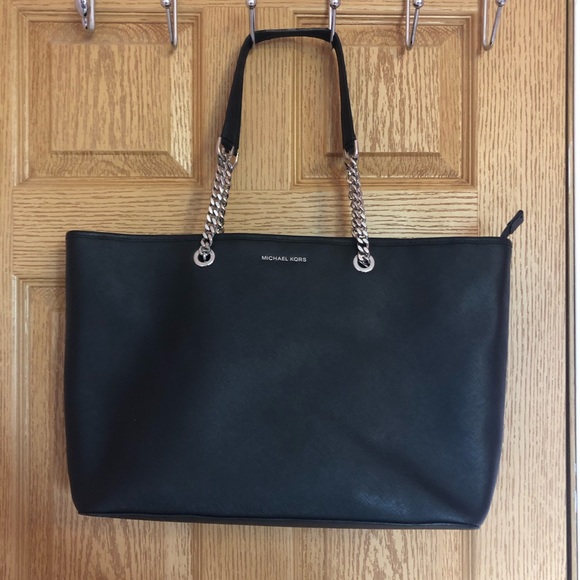 Large Michael Kors Jet Set Tote